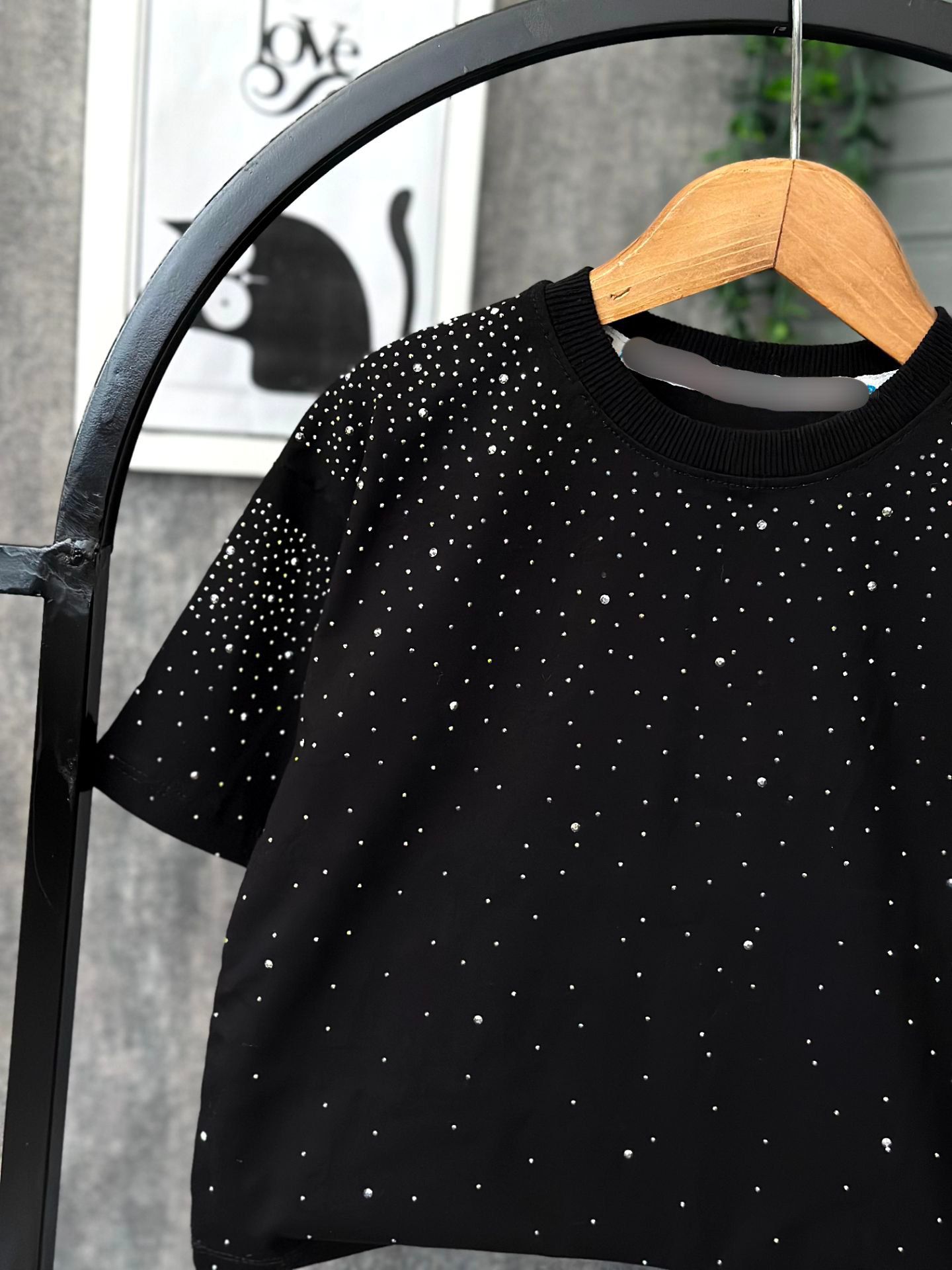 تیشرت مشکی نگین دار دخترانه محرمی مجلسی